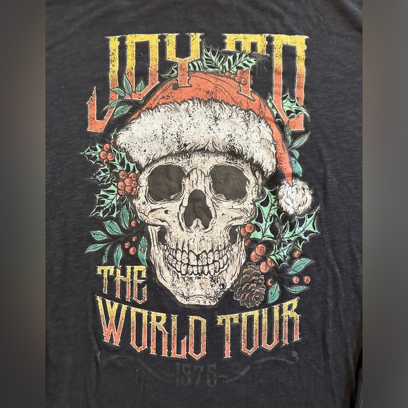 Torrid Joy To The World Tour Classic Fit Super Soft Crew Neck Long Sleeve Tee 6X - Picture 3 of 7
